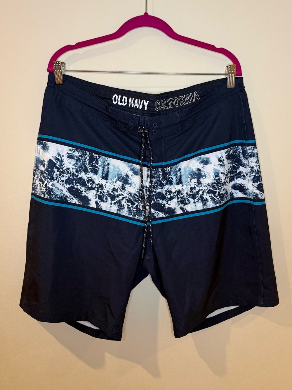 Old Navy Black & Blue Wave-Print Men’s Board Shorts